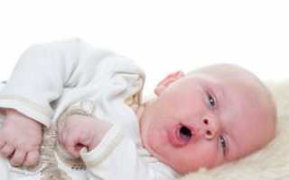 Грудничок кашляет: в чем причина, как лечить новорожденного?