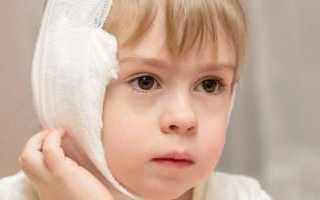 Как помочь, если у ребенка болит ухо